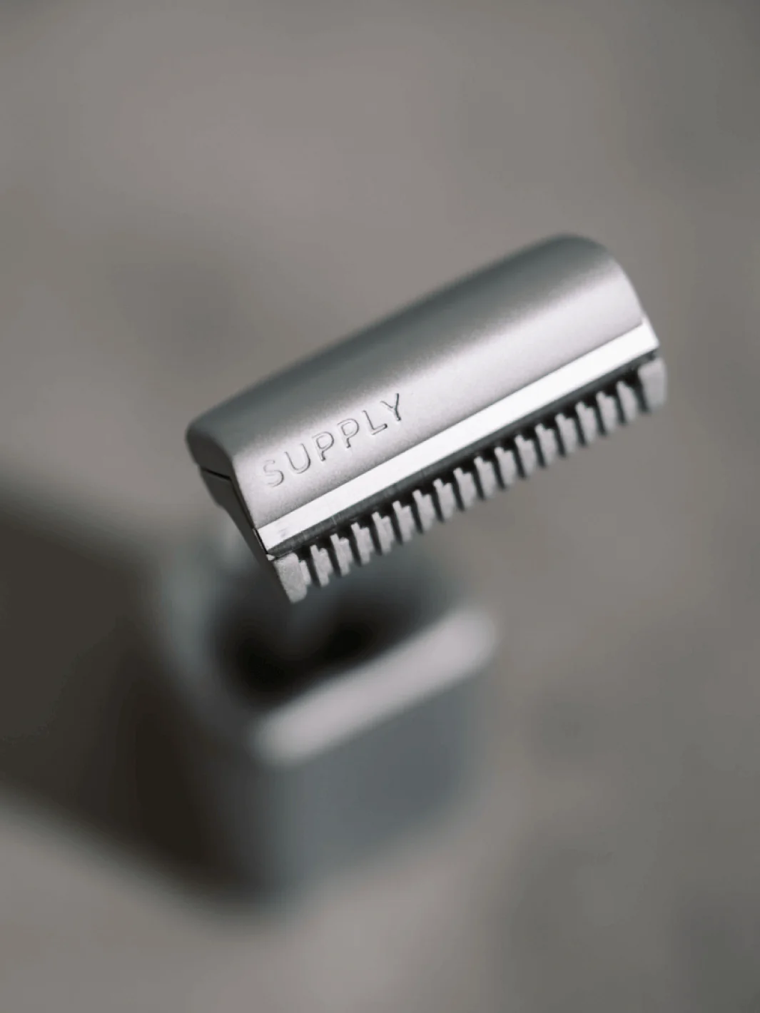 Single Edge SE Razor + Trimmer Set - Image 4